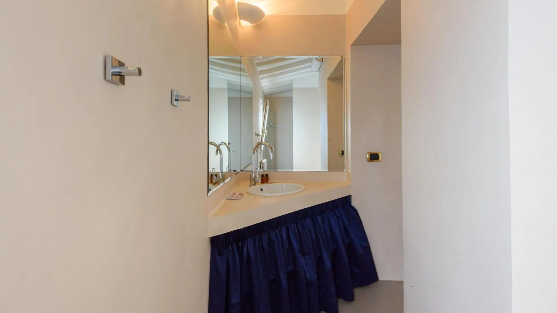 Regina House By Mmega Apartment Florence